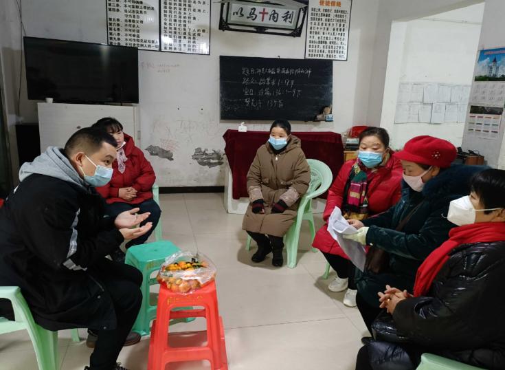 （隆昌市）继续谱写爱主爱人旋律  开展助力新春平安活动