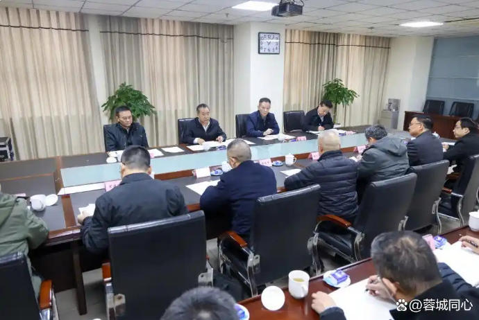 普布顿珠在成都市调研基督教中国化工作